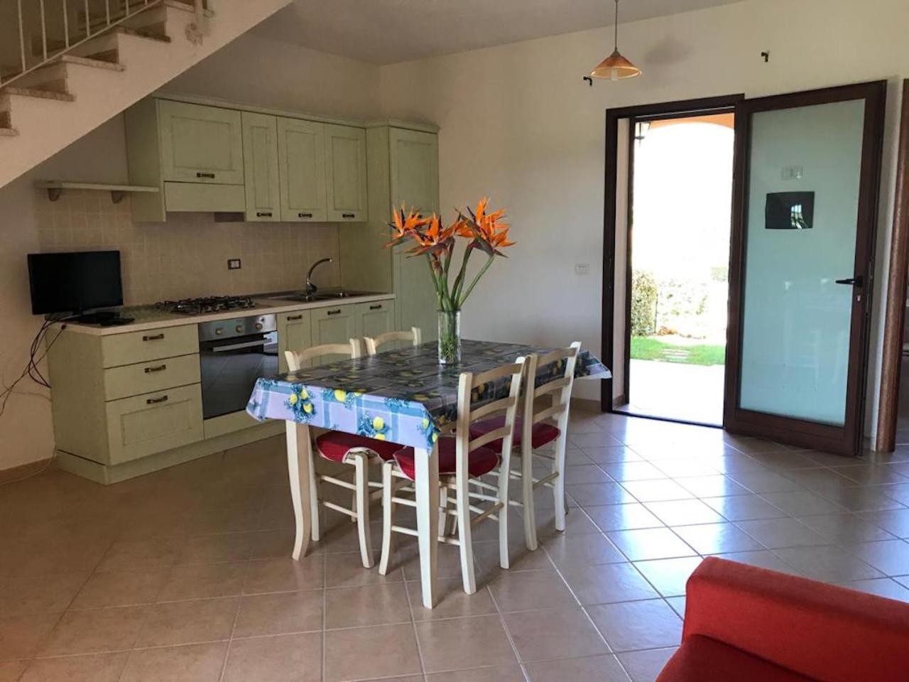 Residence Arruli San Teodoro  Ngoại thất bức ảnh