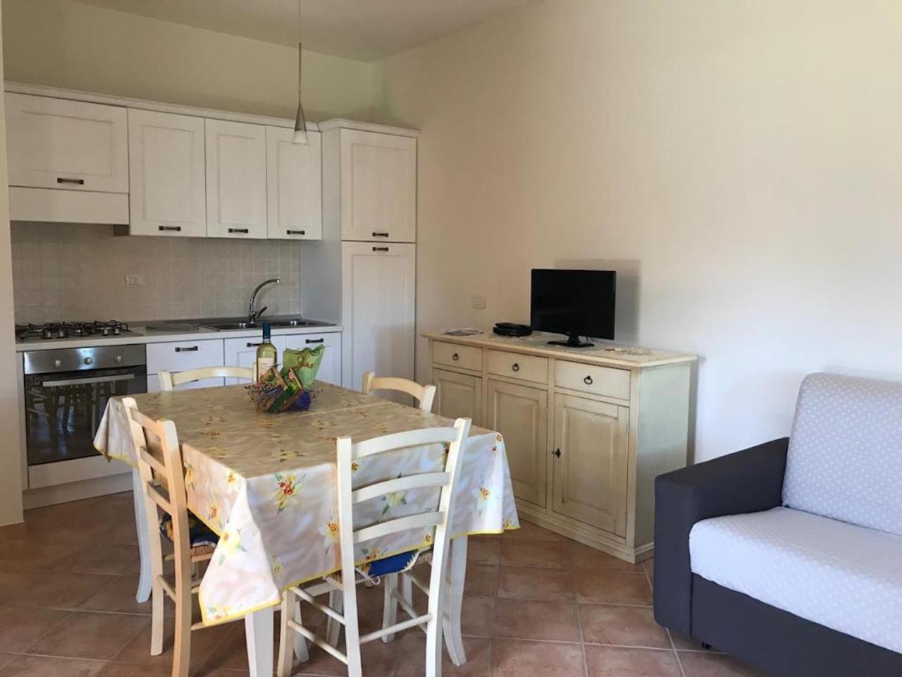 Residence Arruli San Teodoro  Ngoại thất bức ảnh